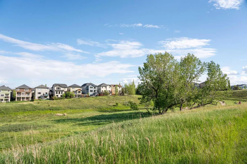 51 Sage Bank Court NW Calgary AB T3R 0K7