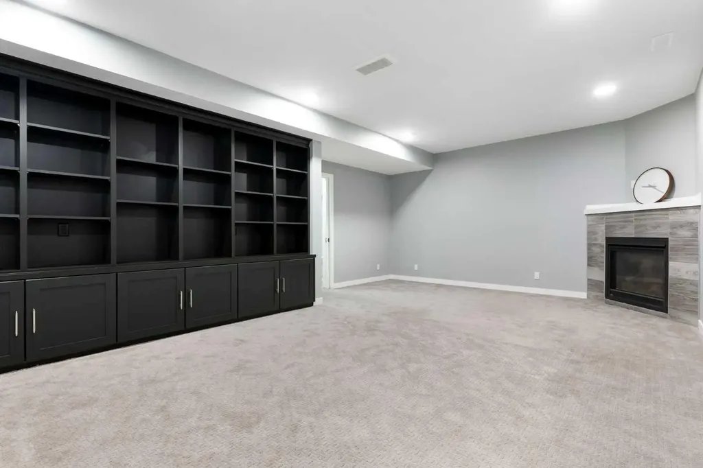 51 Sage Bank Court NW Calgary AB T3R 0K7