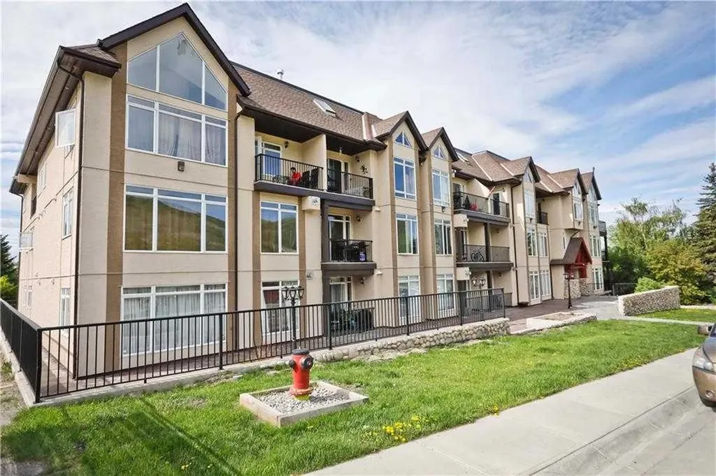 141 Mountain Street Cochrane AB T4C1Z5