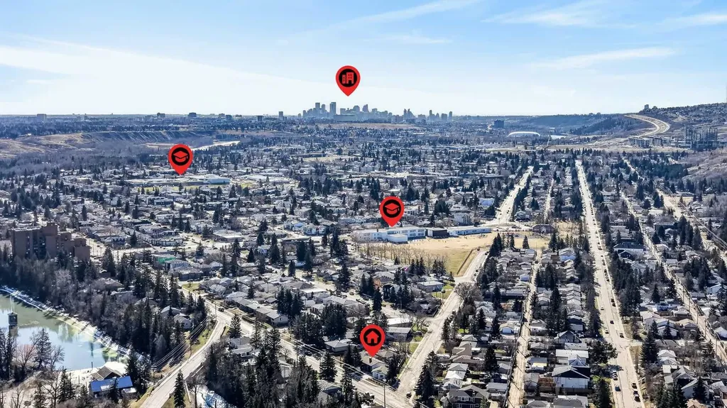 8927 48 Avenue NW Calgary AB T3B 2B5