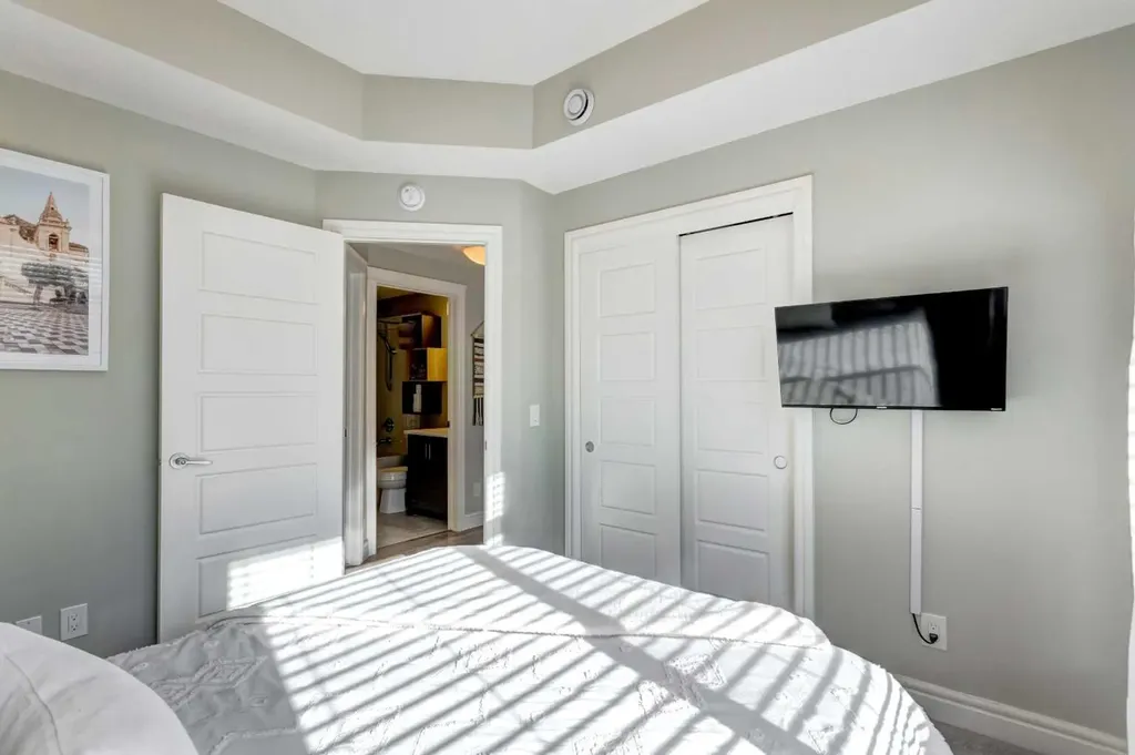 230 Seton Passage Calgary AB T3M 3A7