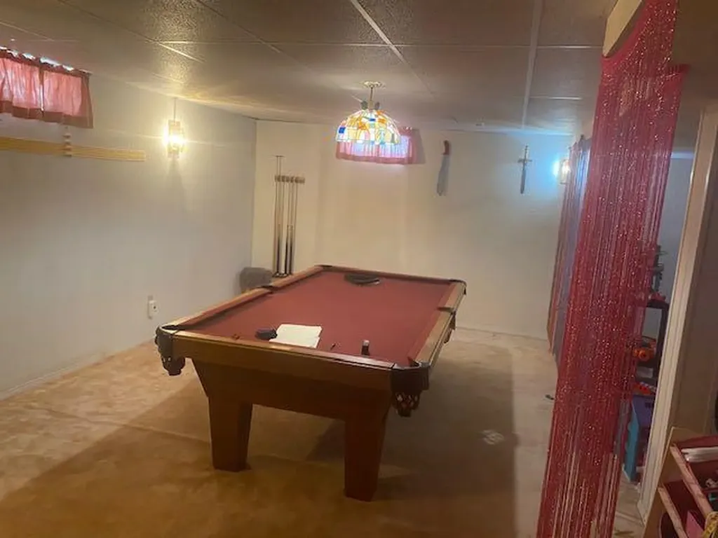 5325 53 Avenue Bashaw AB T0B 0H0