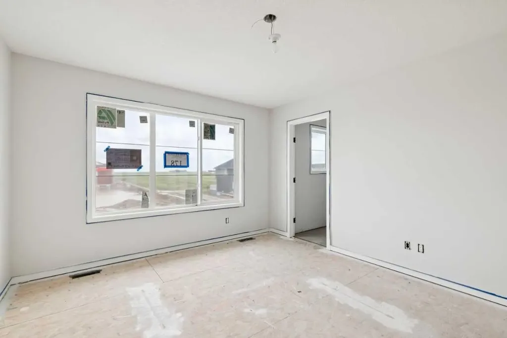 178 Clearwater Terrace Chestermere AB T1X2M5
