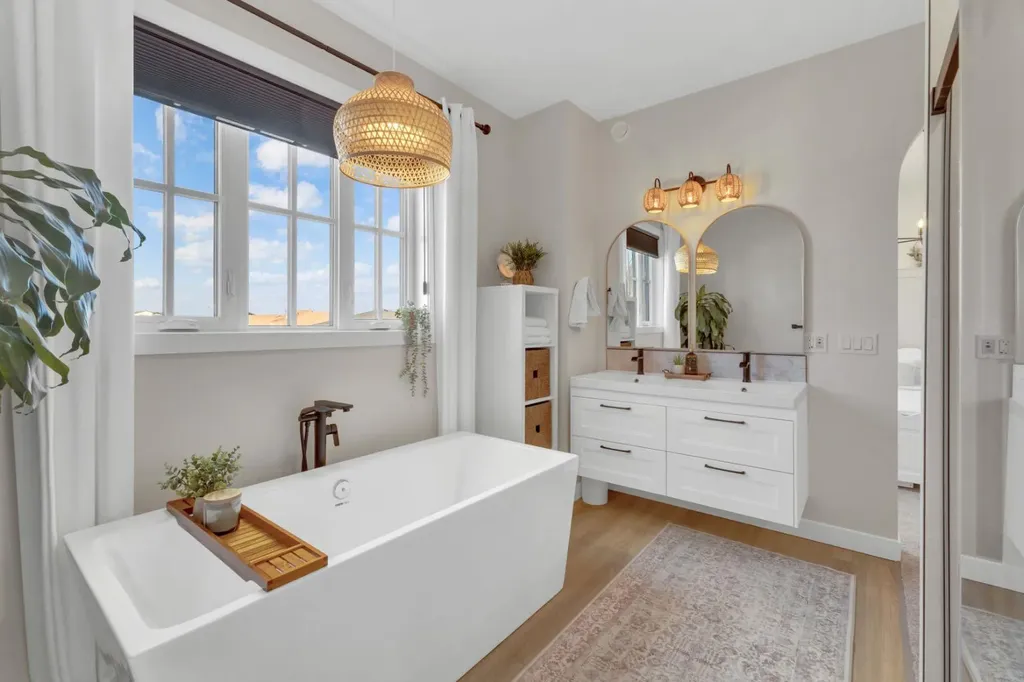 8 Holbrook Place Sylvan Lake AB T4S 2P2