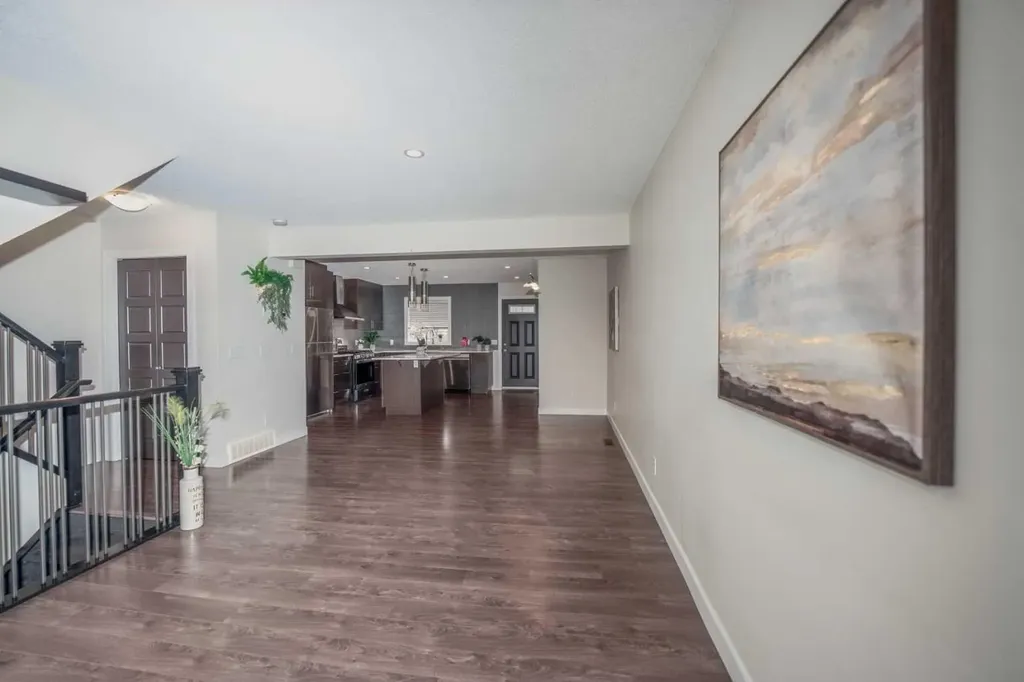 88 Pantego Lane NW Calgary AB T3K 0T1