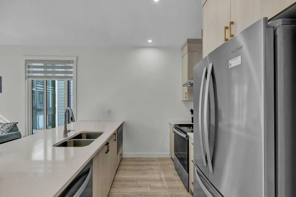 380 Seton Villas SE Calgary AB T3M 3T8