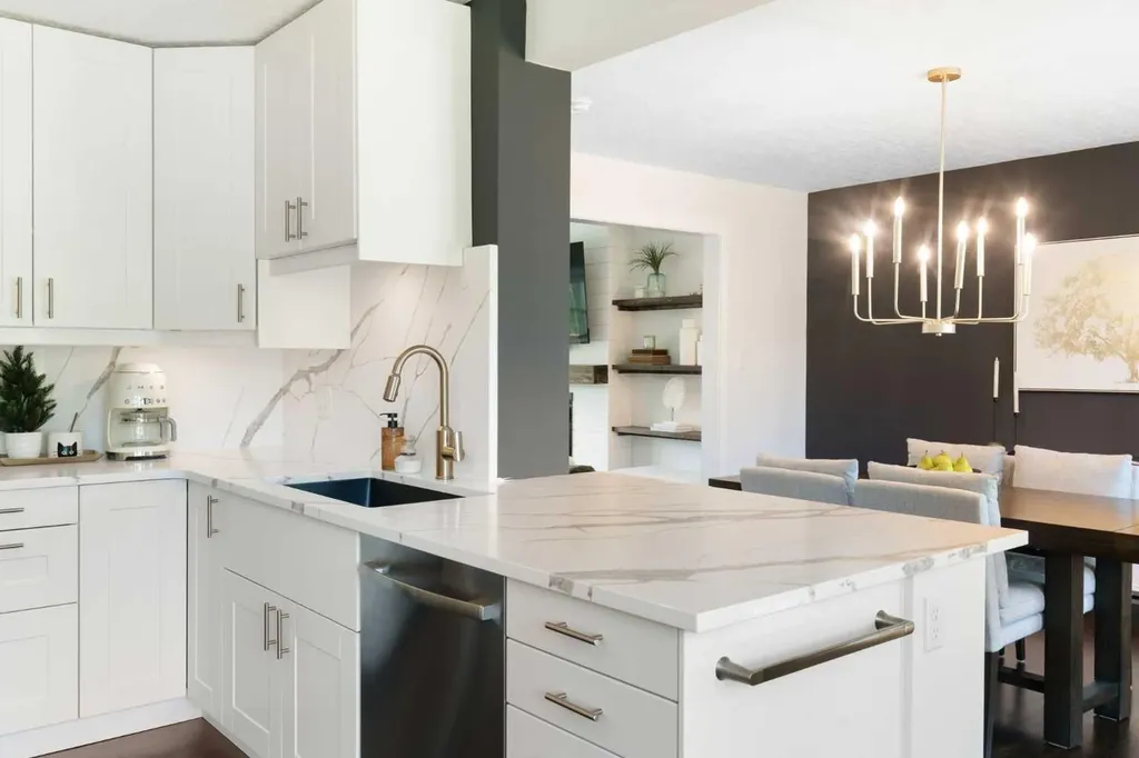 236 50 Avenue E Claresholm AB T0L 0T0