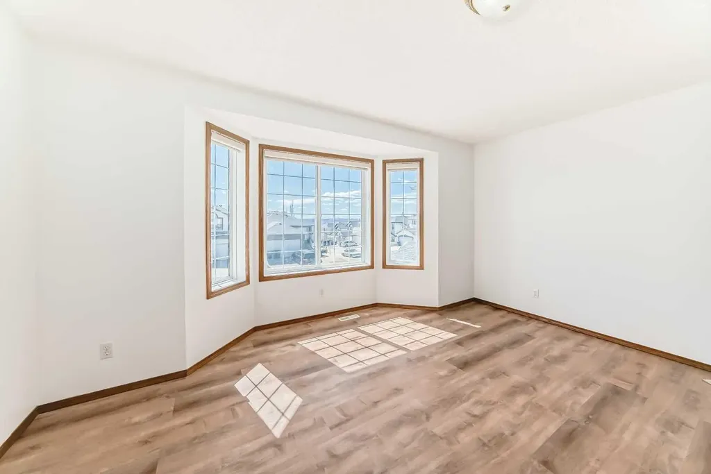 141 Arbour Crest Mews NW Calgary AB T3G 4L3
