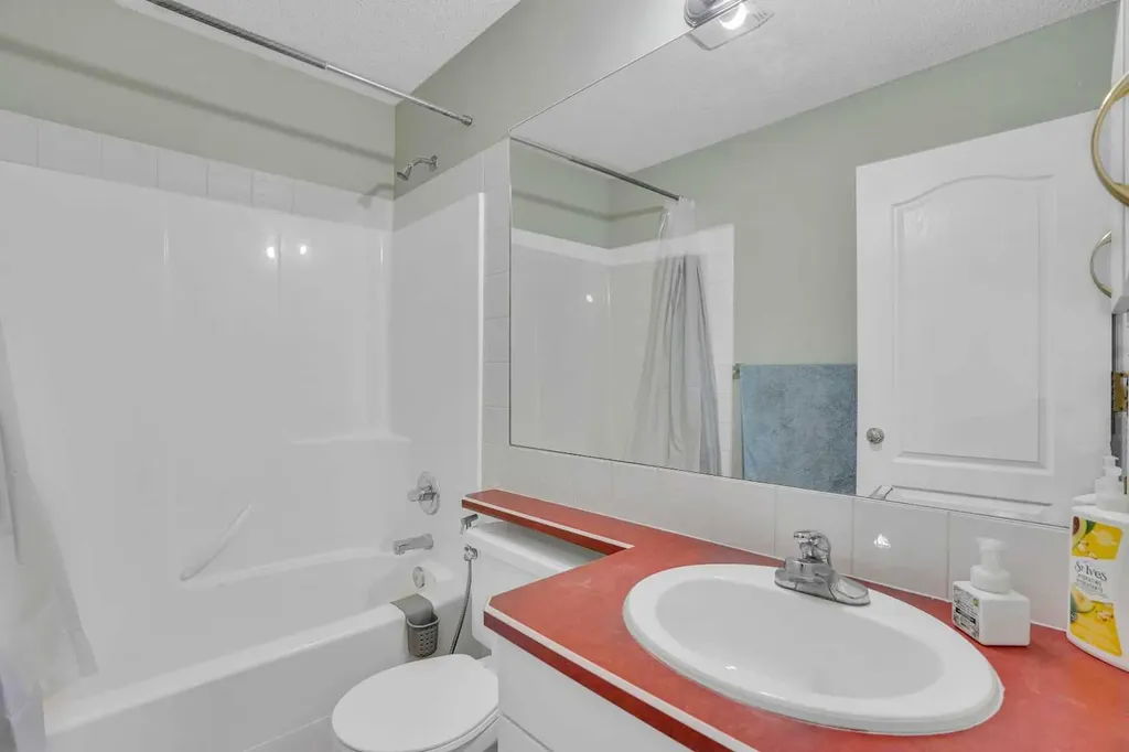 1409 Centre A Street NE Calgary AB T2E 2Z8