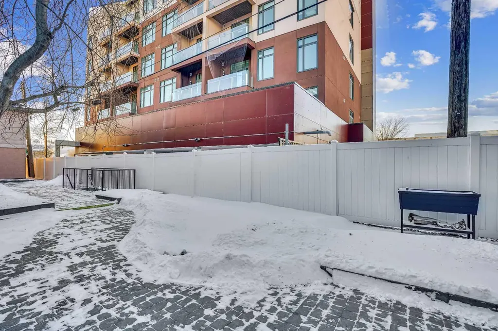 1409 Centre A Street NE Calgary AB T2E 2Z8