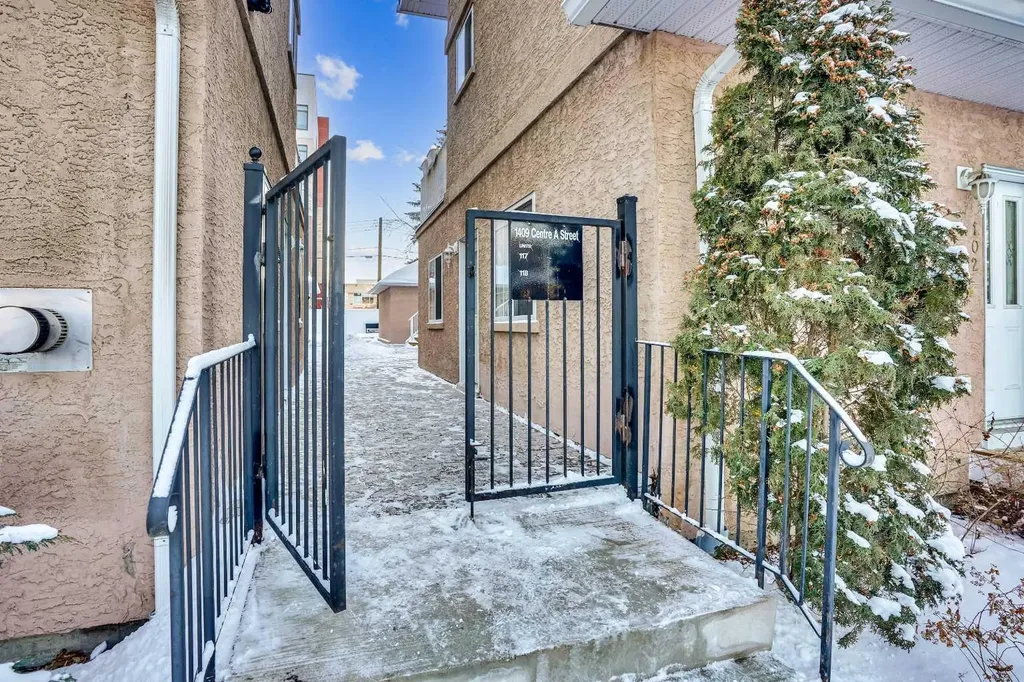 1409 Centre A Street NE Calgary AB T2E 2Z8