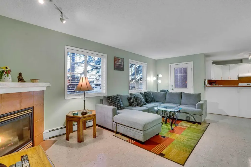 1409 Centre A Street NE Calgary AB T2E 2Z8