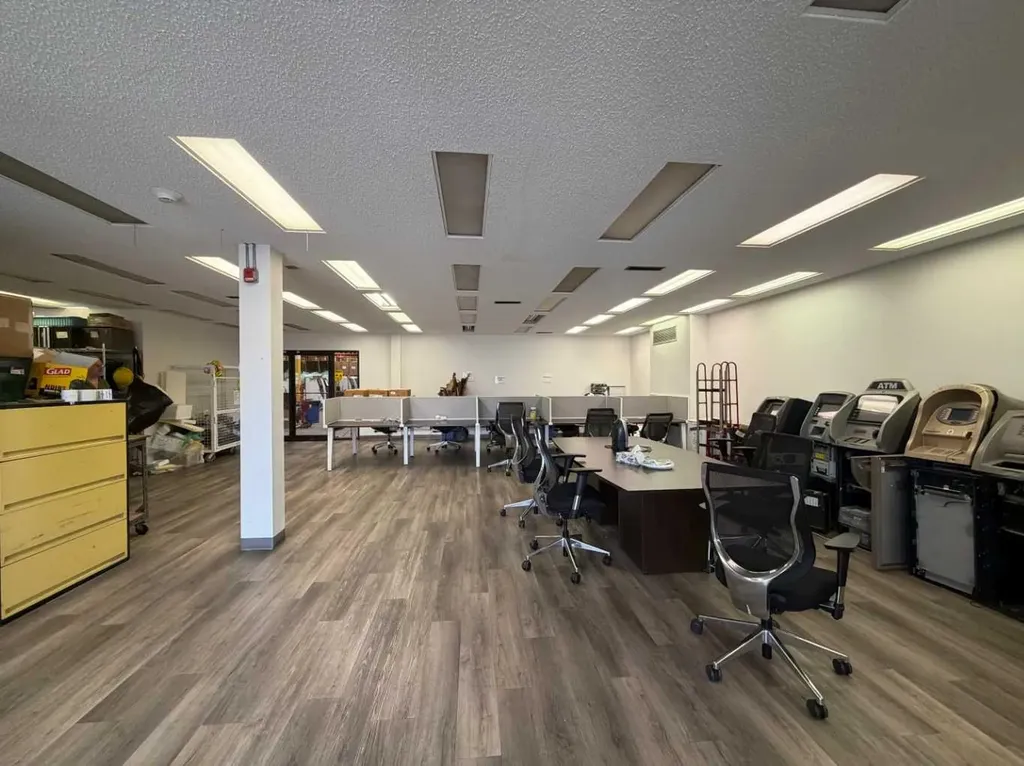 1415 28 Street NE Calgary AB T2A 2P6