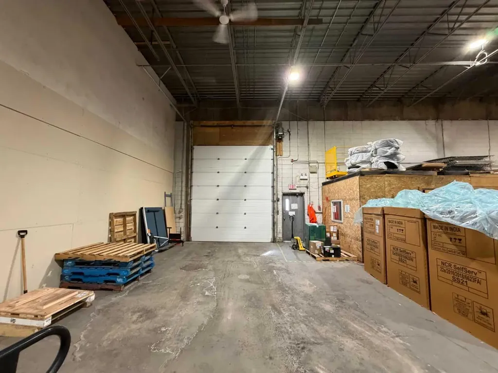 1415 28 Street NE Calgary AB T2A 2P6
