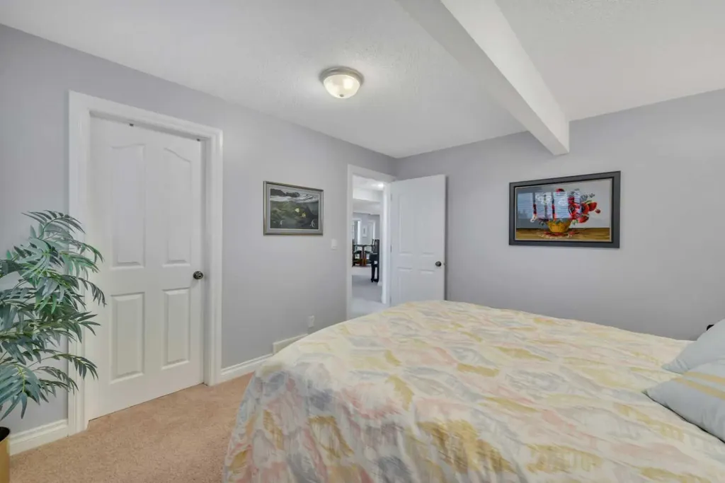 82 Ingram Close Red Deer AB T4R 0A3