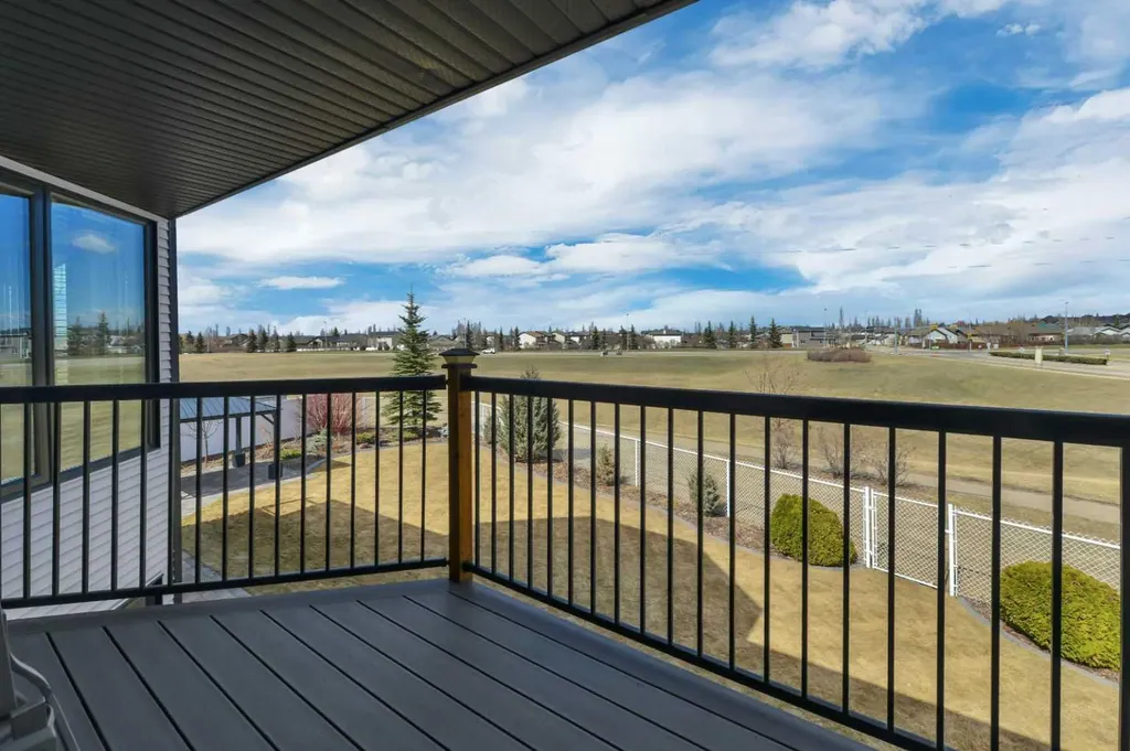 82 Ingram Close Red Deer AB T4R 0A3