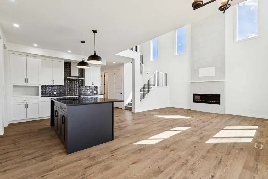 94 Bridgeport Landing Chestermere AB T1X3E3