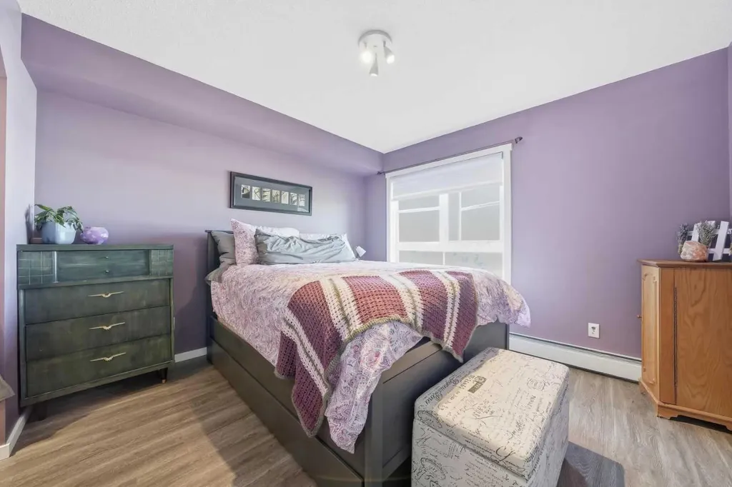 279 Copperpond Common SE Calgary AB T2Z 1G6