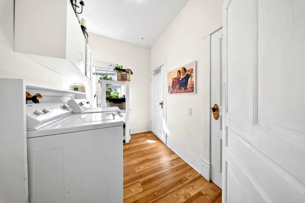313 5 Street Irricana AB T0M1B0