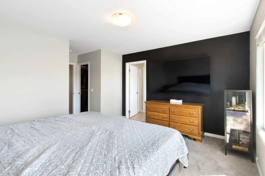 127 Ellen Road Crossfield AB T0M0S0