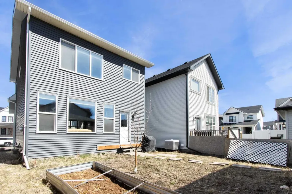 127 Ellen Road Crossfield AB T0M0S0