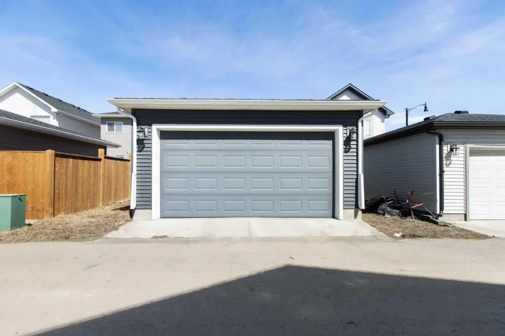 127 Ellen Road Crossfield AB T0M0S0