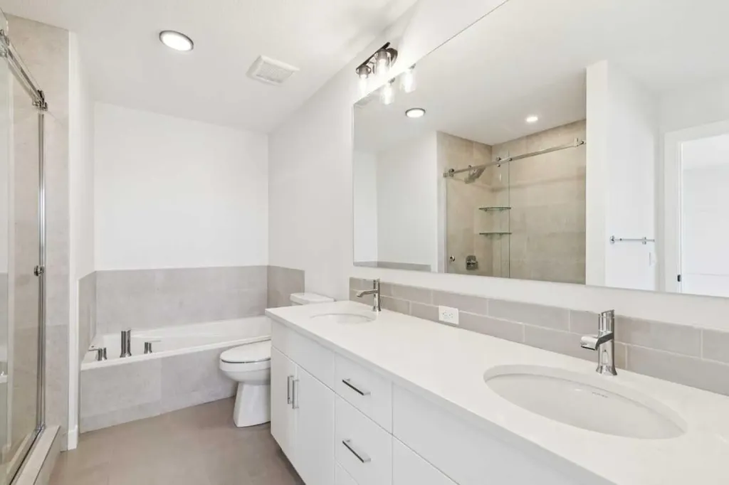 599 Buffaloberry Manor SE Calgary AB T3M3Z2