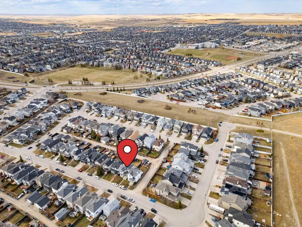 52 Evansford Road NW Calgary AB T3P 1G8