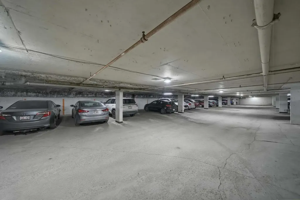 521 57 Avenue SW Calgary AB T2V 4N5