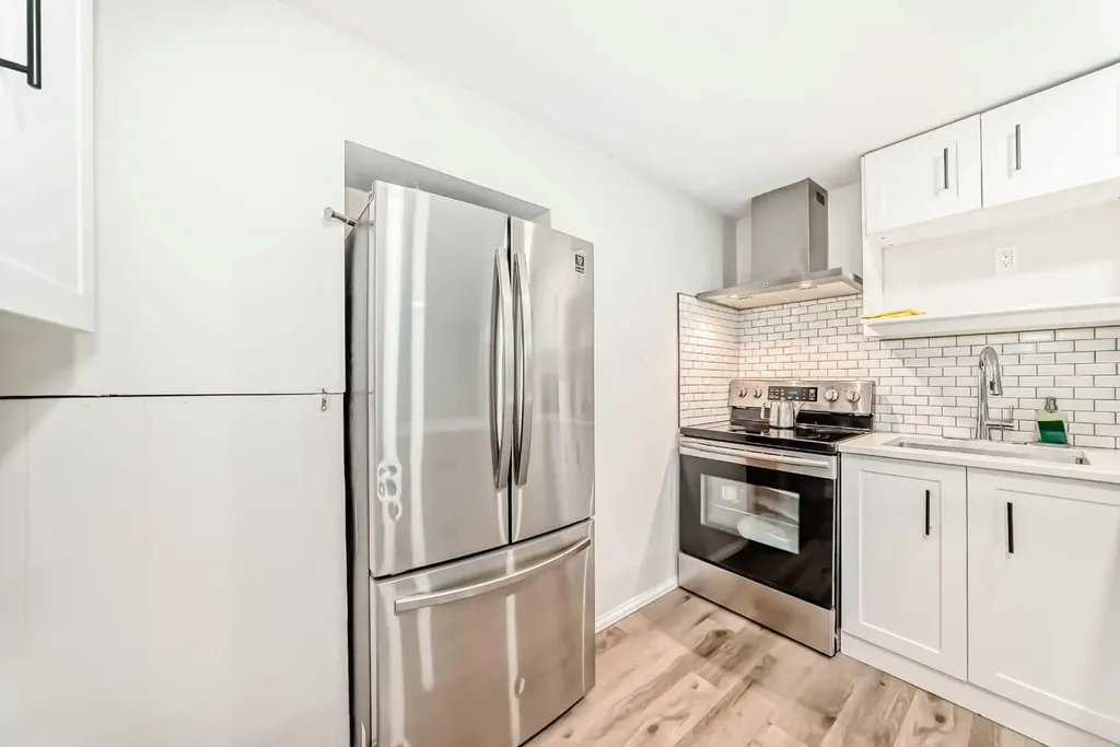 204 Whiteview Close NE Calgary AB T1Y 1R3