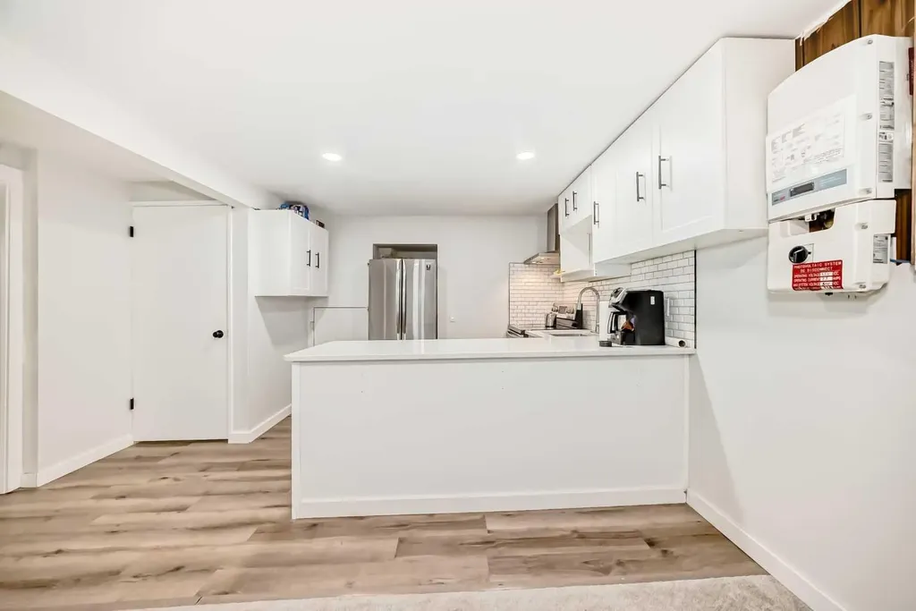 204 Whiteview Close NE Calgary AB T1Y 1R3
