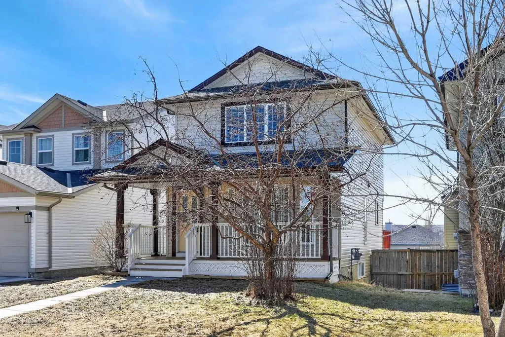 126 Evansmeade Crescent NW Calgary AB T3P 1B9