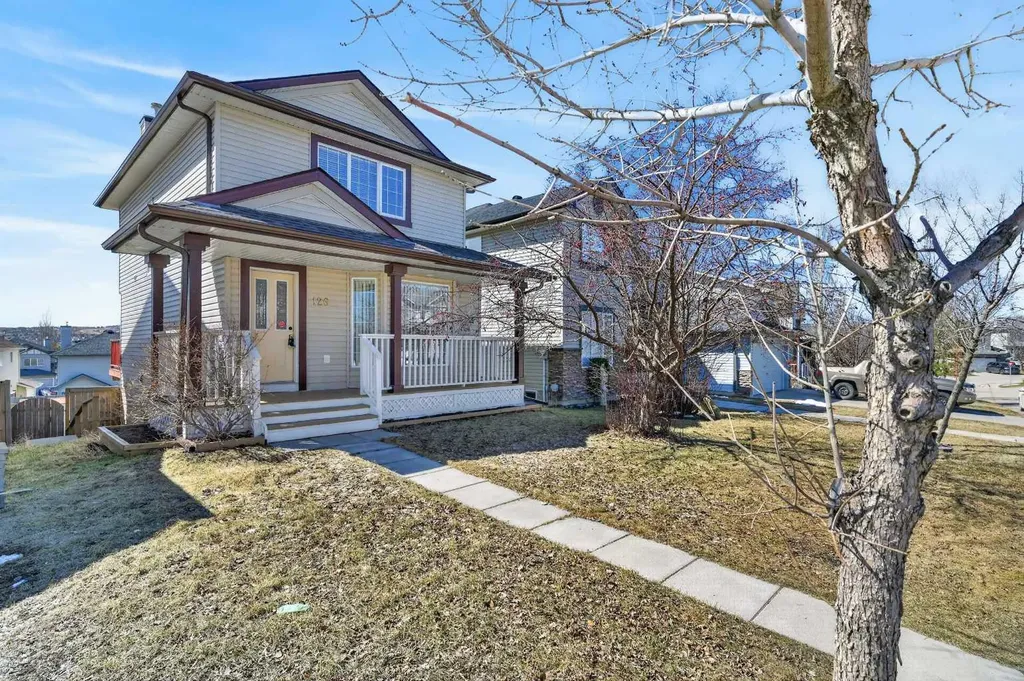 126 Evansmeade Crescent NW Calgary AB T3P 1B9