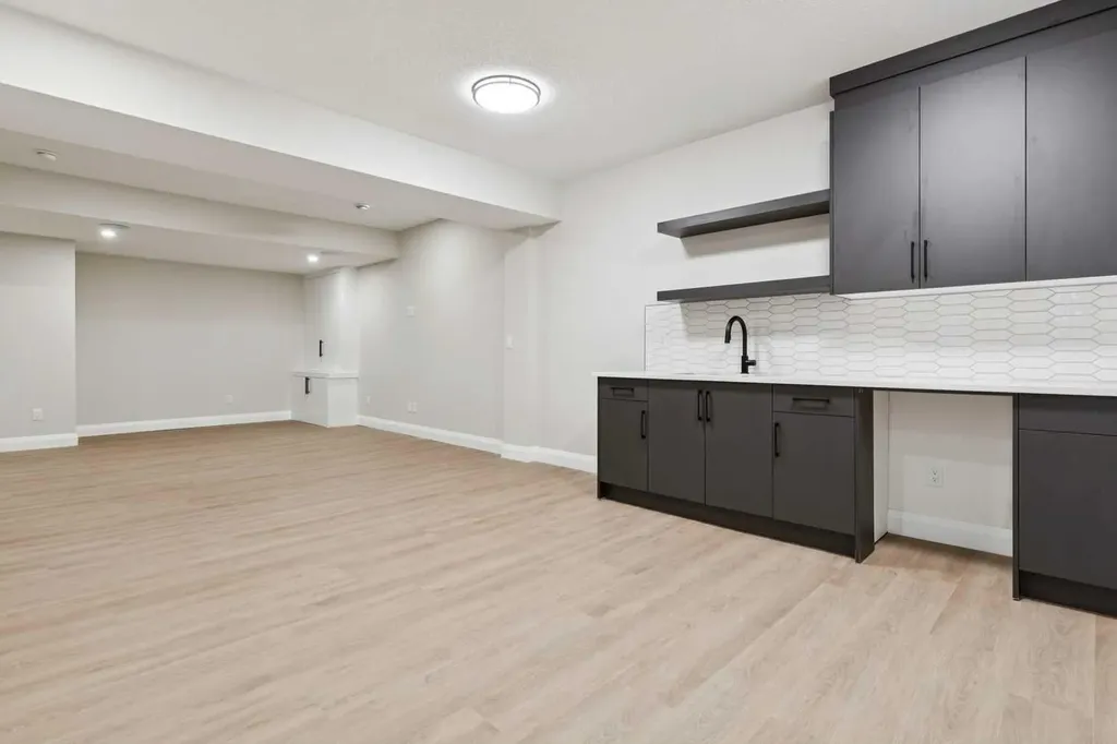 96 Cranbrook Way SE Calgary AB T3M 2C3