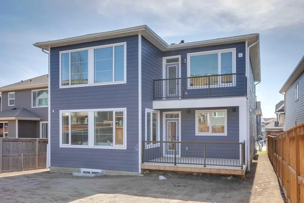 96 Cranbrook Way SE Calgary AB T3M 2C3