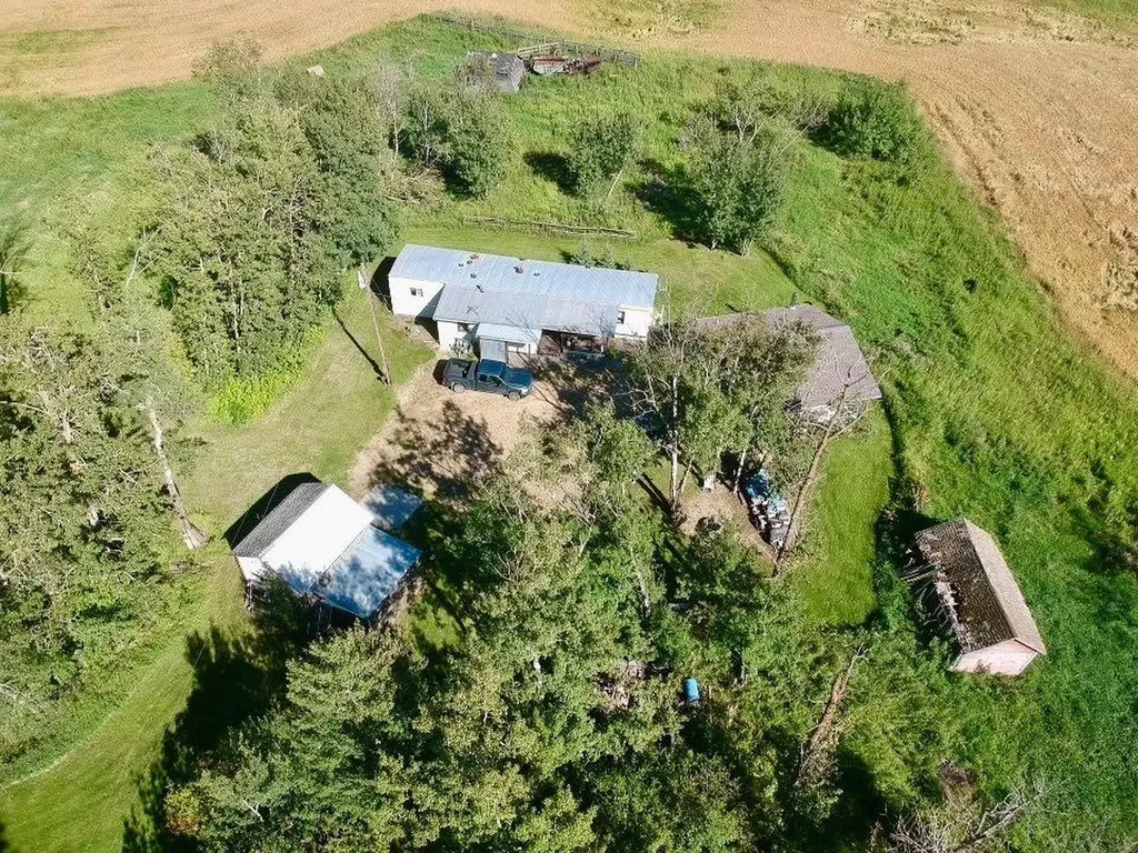 49221 Secondary Highway 623 Rural Camrose County AB T0B 0J0