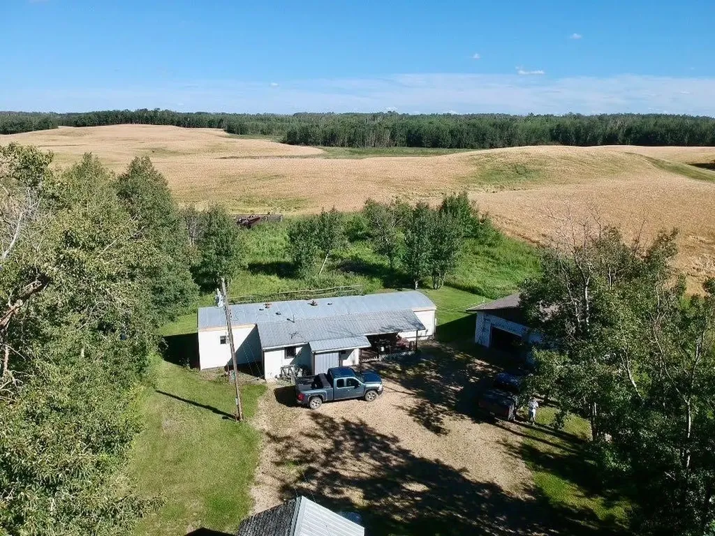 49221 Secondary Highway 623 Rural Camrose County AB T0B 0J0