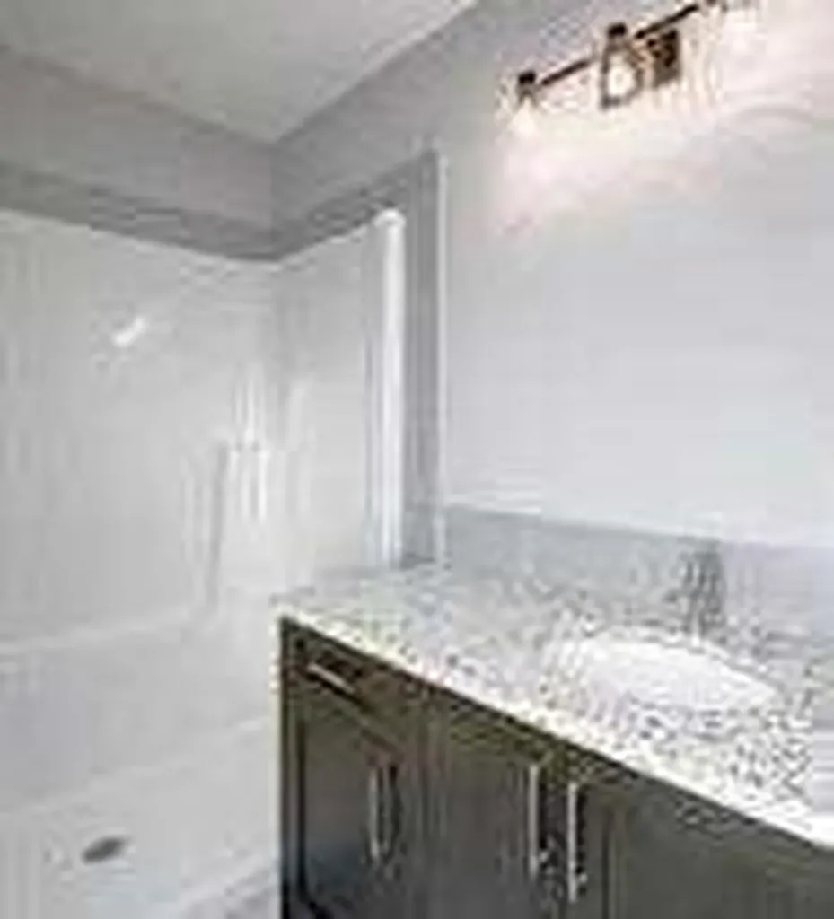 241 Cobblestone Gate SW Airdrie AB T4B 4Z9