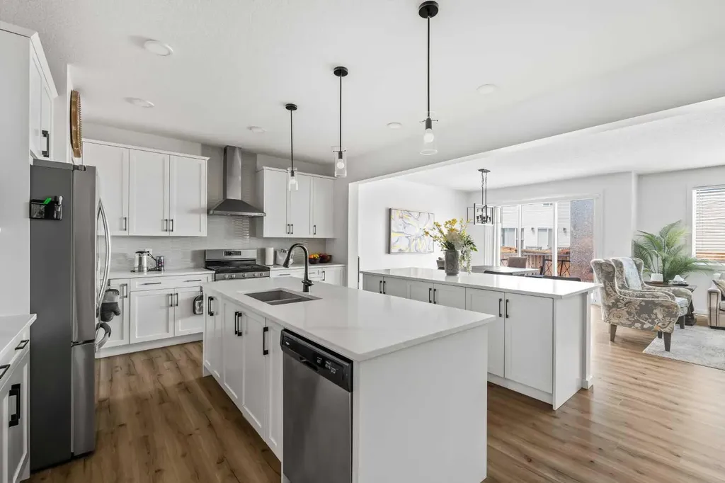 314 Walcrest Way SE Calgary AB T2X 4G4