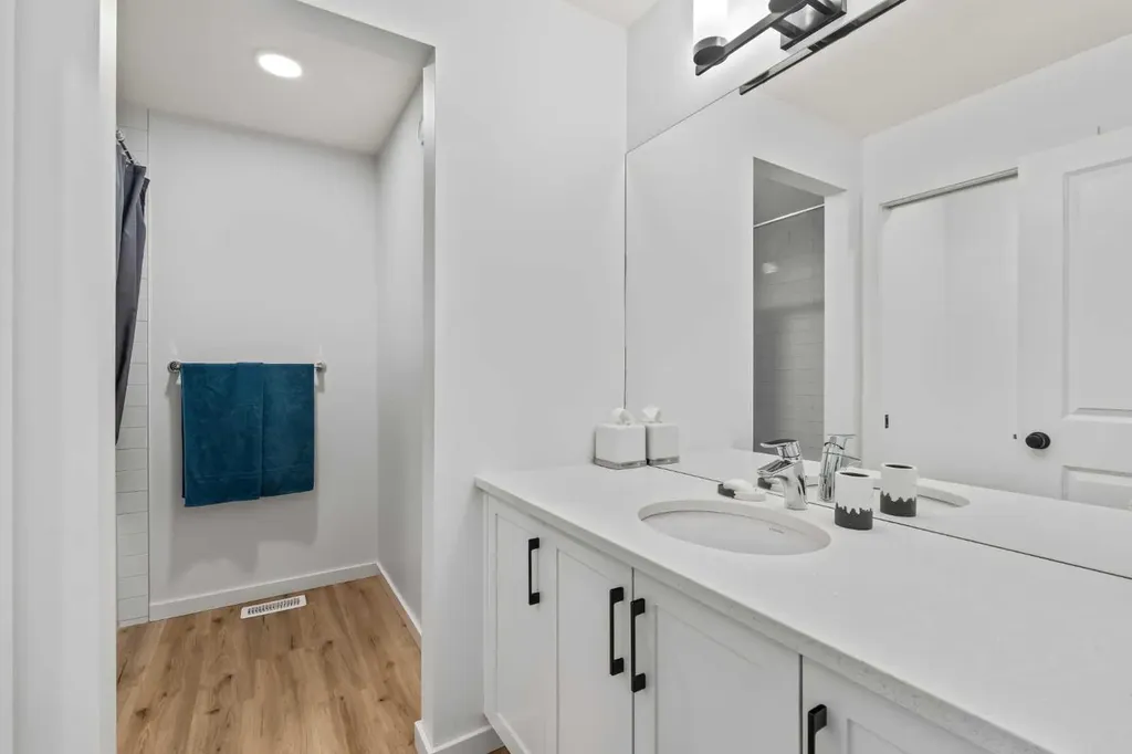 314 Walcrest Way SE Calgary AB T2X 4G4