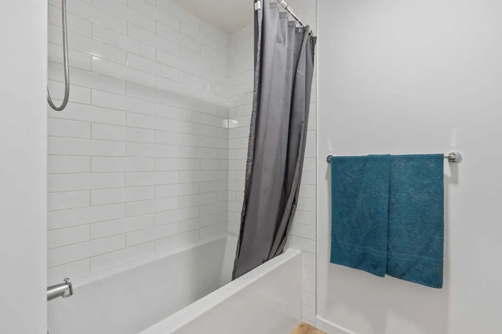 314 Walcrest Way SE Calgary AB T2X 4G4