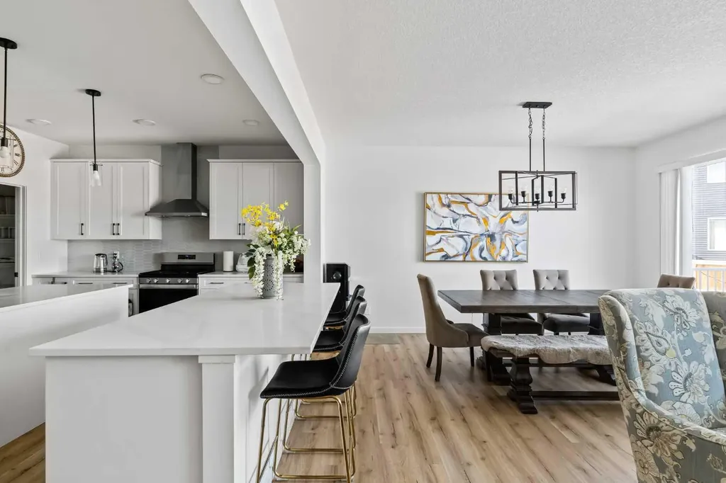 314 Walcrest Way SE Calgary AB T2X 4G4