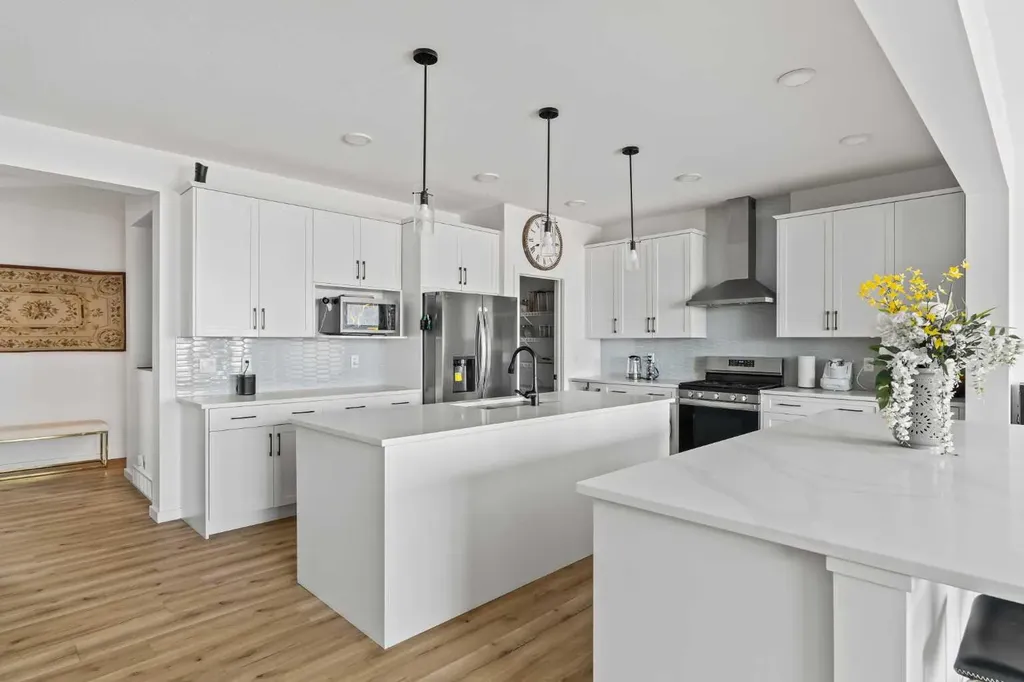 314 Walcrest Way SE Calgary AB T2X 4G4