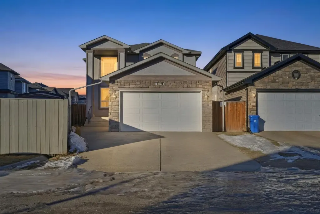 104 Taralake Common NE Calgary AB T3J0J1