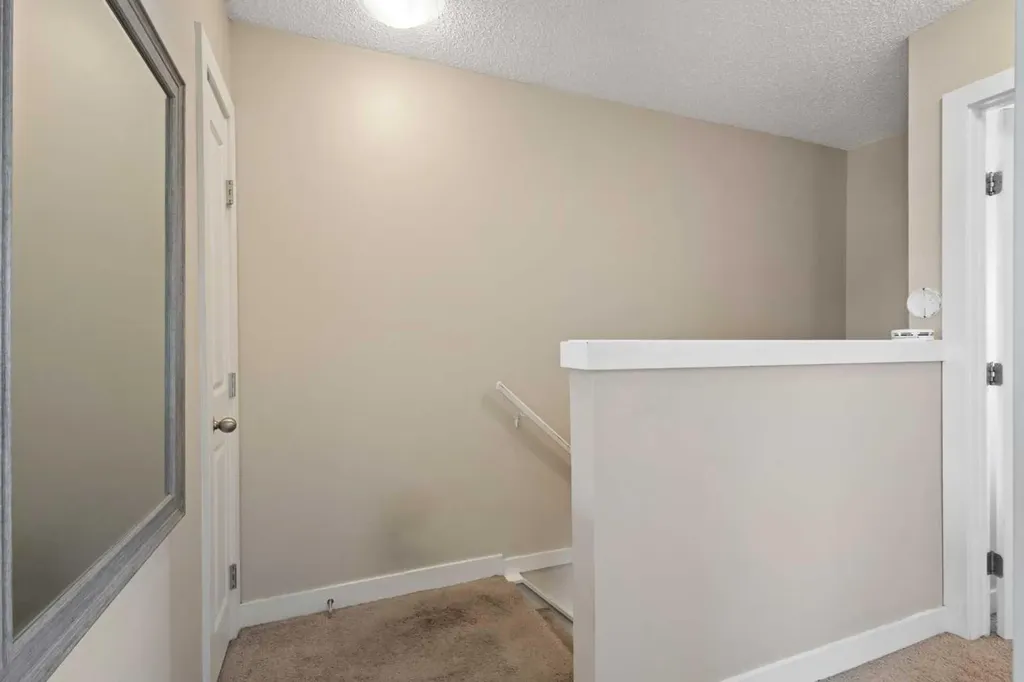 104 Deer Ridge Lane SE Calgary AB T2J6N4