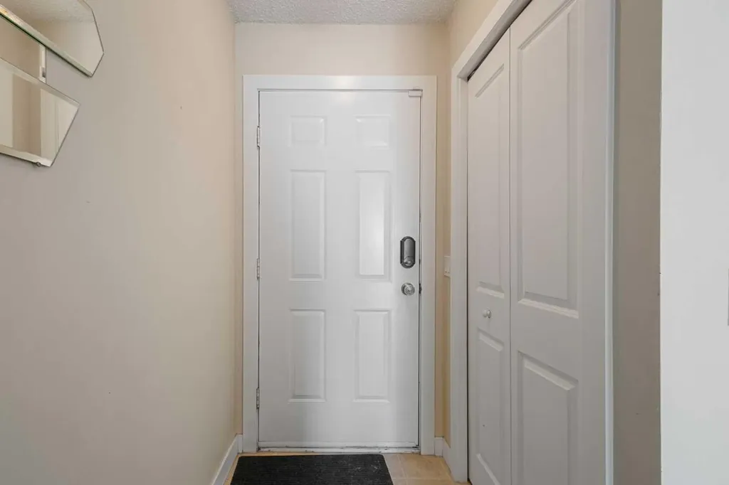 104 Deer Ridge Lane SE Calgary AB T2J6N4