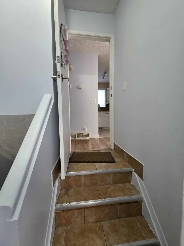 192 Templevale Road NE Calgary AB T1Y4W2