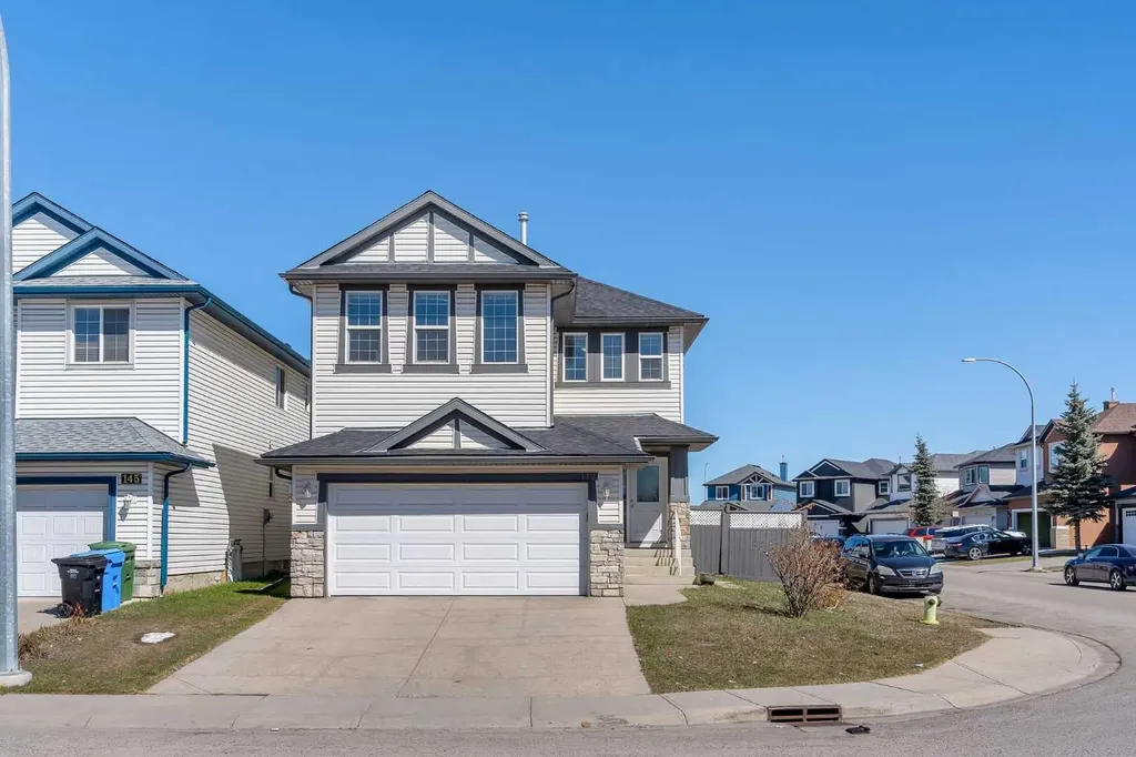 149 Saddlecrest Green NE Calgary AB T3J 5N3