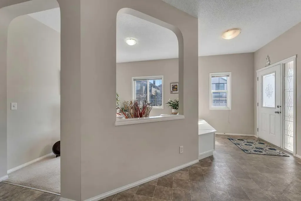149 Saddlecrest Green NE Calgary AB T3J 5N3