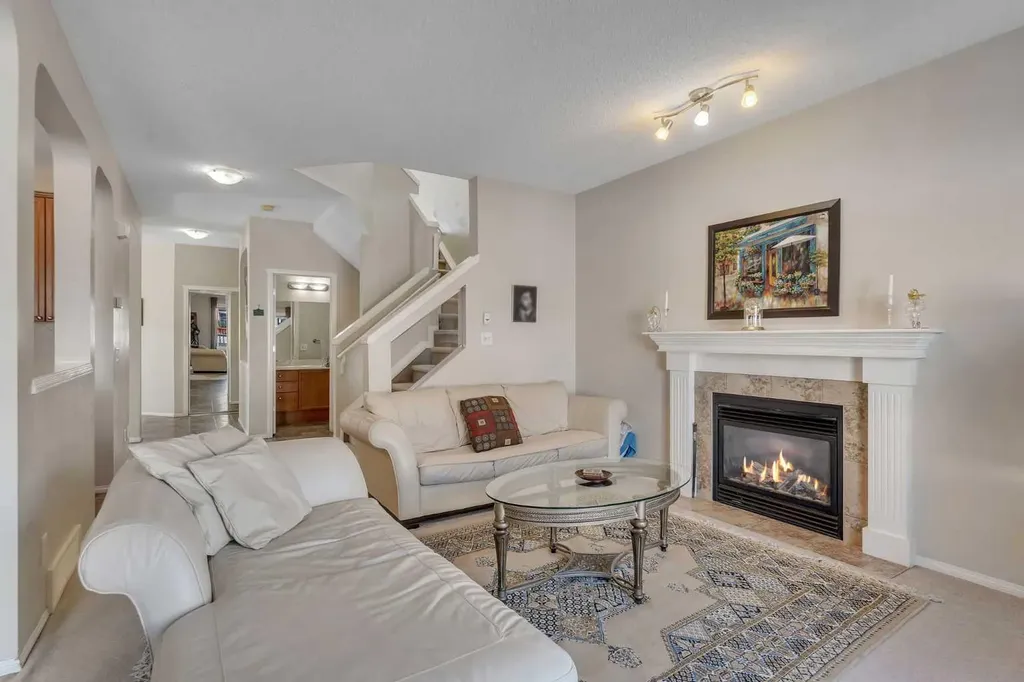 149 Saddlecrest Green NE Calgary AB T3J 5N3